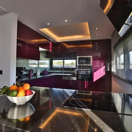 Hébergement de vacances Ayuda Luxury 3 Bed Retreat Sidé