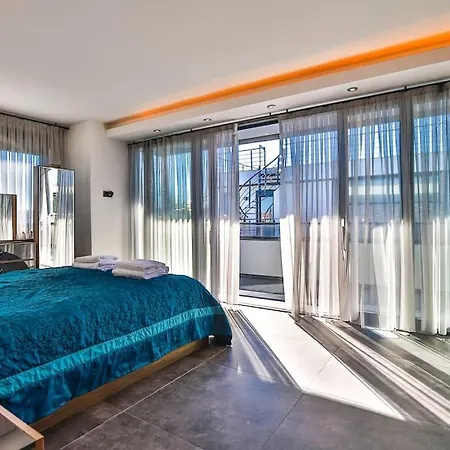 Ayuda Luxury 3 Bed Retreat * Sidé