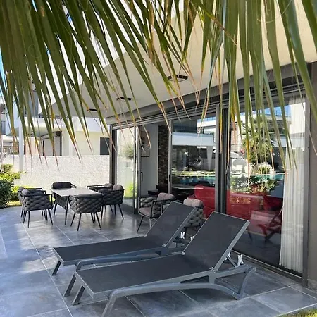 Ayuda Luxury 3 Bed Retreat Sidé
